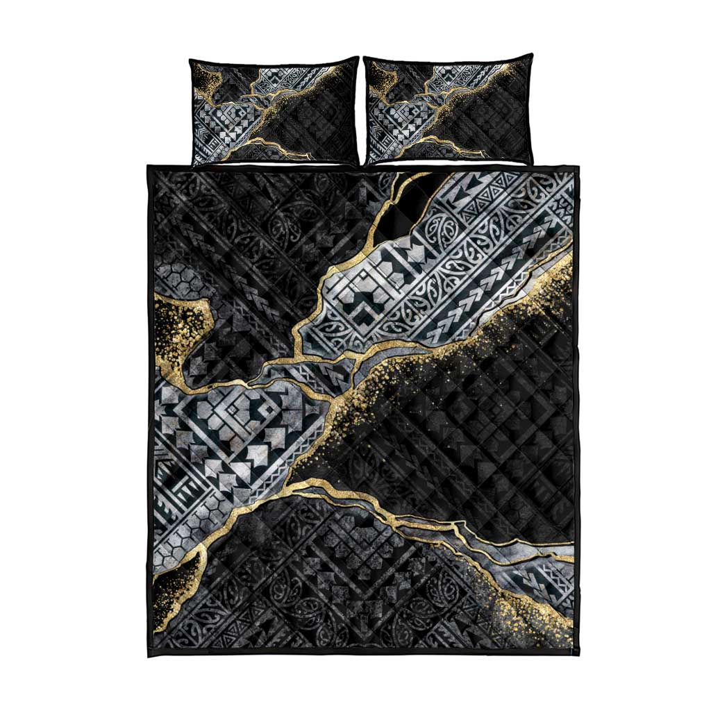 Polynesian Tribal Tattoo Quilt Bed Set Dark Marble Pattern