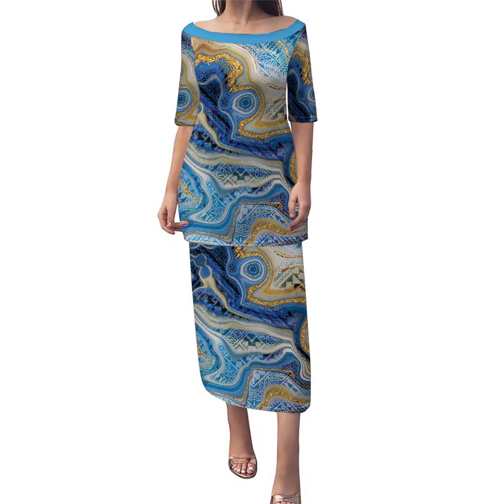 Polynesian Tribal Tattoo Puletasi Swirling Ocean Marble Pattern