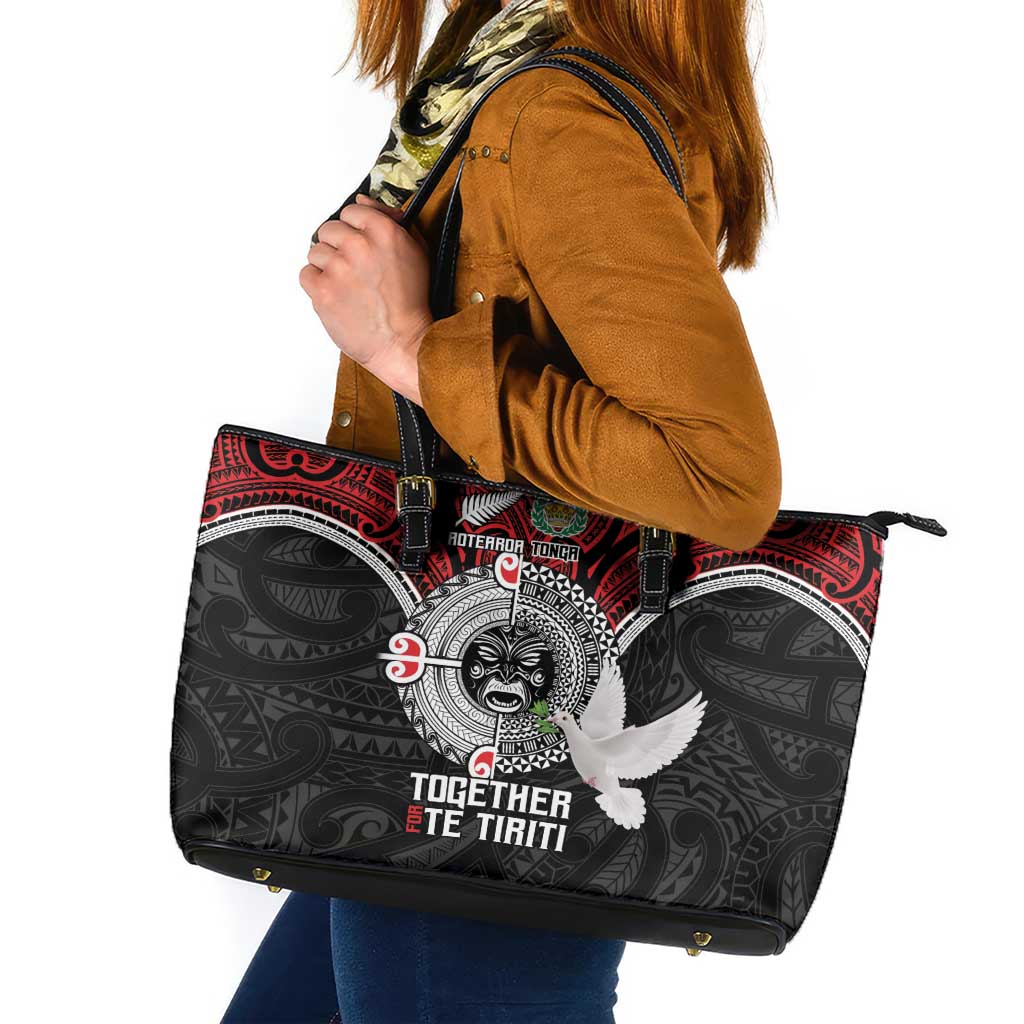 Aotearoa and Tonga Mo Te Tiriti Leather Tote Bag New Zealand Honour The Treaty Ake!Ake!Ake! LT9 Red - Polynesian Pride