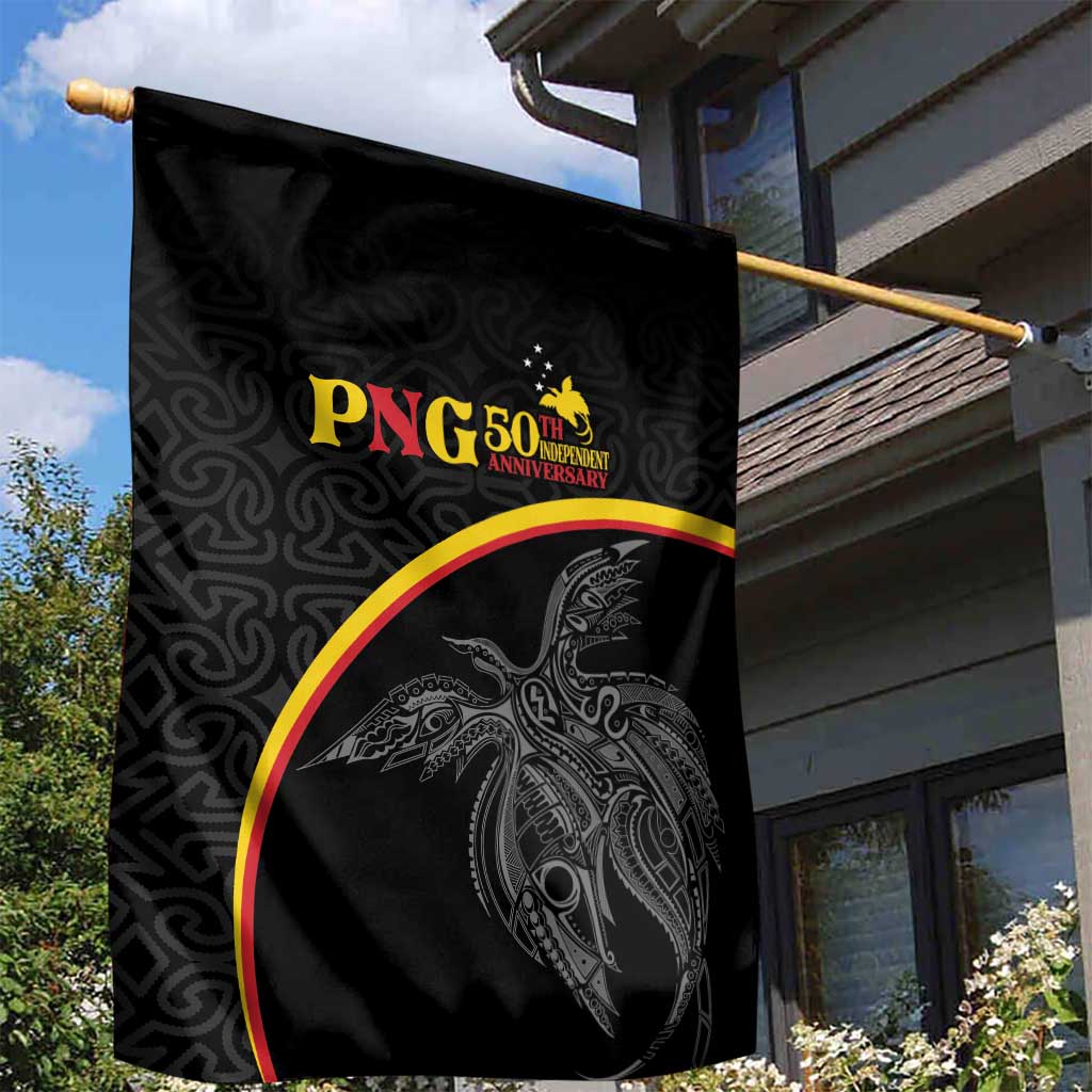 Papua New Guinea 50th Independence Day Garden Flag Simple Oro Tapa Pattern - Polynesian Pride