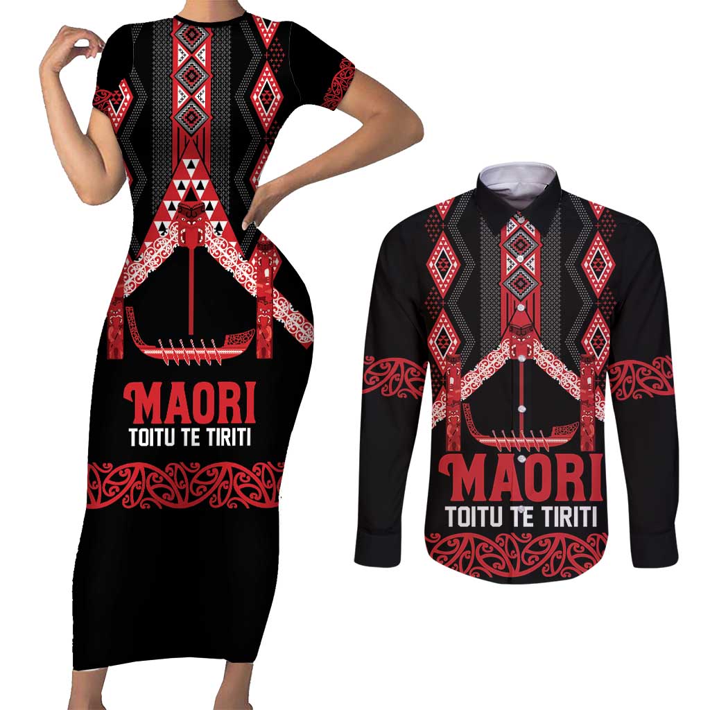 Toitu Te Tiriti Waitangi Couples Matching Short Sleeve Bodycon Dress and Long Sleeve Button Shirt Black Wharenui House - Polynesian Pride