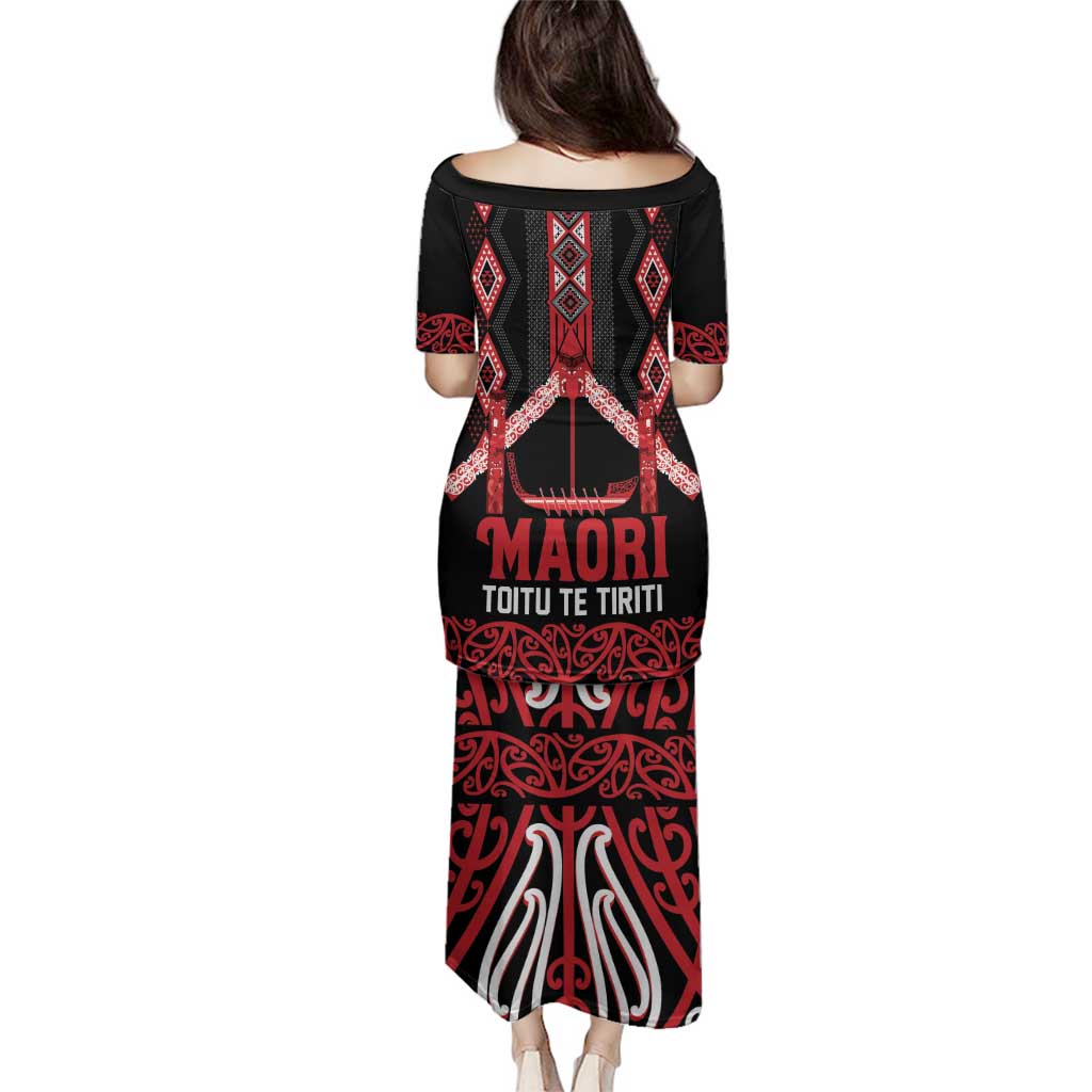 Toitu Te Tiriti Waitangi Family Matching Puletasi and Hawaiian Shirt Black Wharenui House - Polynesian Pride