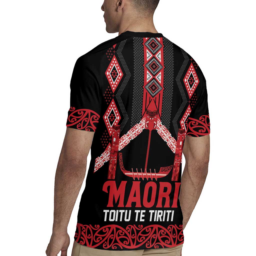 Toitu Te Tiriti Waitangi Rugby Jersey Black Wharenui House LT9 - Polynesian Pride