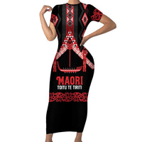 Toitu Te Tiriti Waitangi Short Sleeve Bodycon Dress Black Wharenui House LT9 Long Dress Black - Polynesian Pride