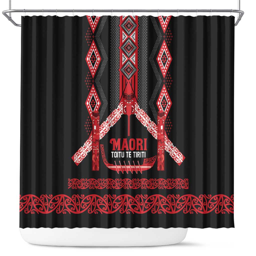 Toitu Te Tiriti Waitangi Shower Curtain Black Wharenui House LT9 Black - Polynesian Pride