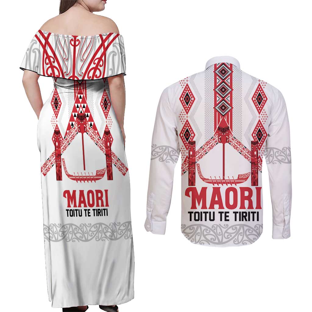 Toitu Te Tiriti Waitangi Couples Matching Off Shoulder Maxi Dress and Long Sleeve Button Shirt White Wharenui House - Polynesian Pride