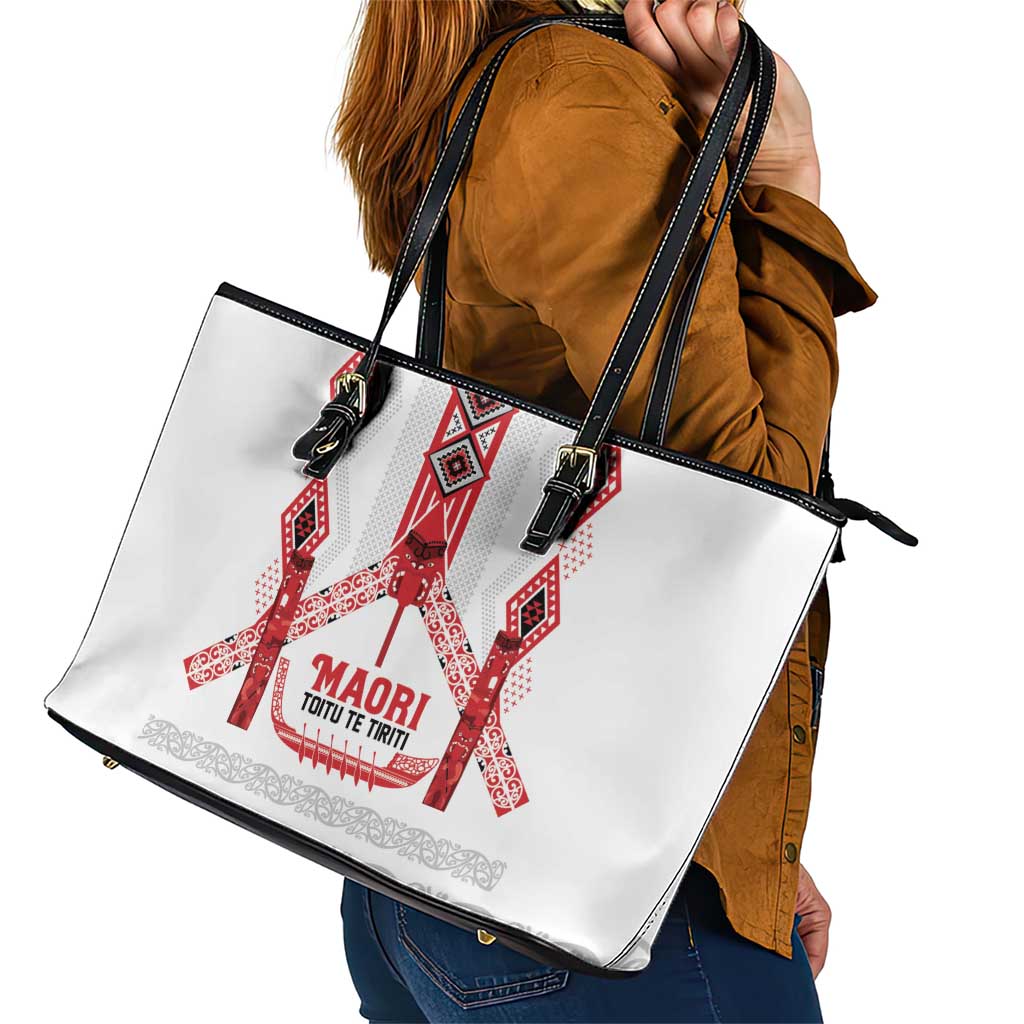 Toitu Te Tiriti Waitangi Leather Tote Bag White Wharenui House LT9 - Polynesian Pride