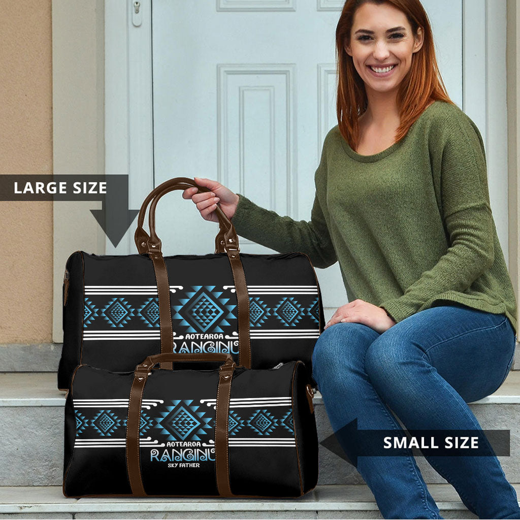 Aotearoa Atua Ranginui Travel Bag Maori Sky Father Taniko Motifs LT14 - Polynesian Pride