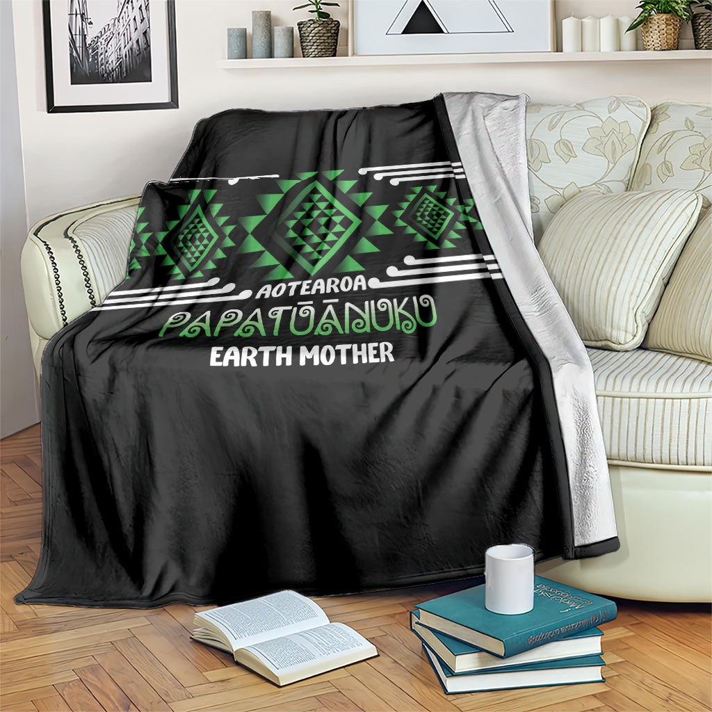 Aotearoa Atua Papatuanuku Blanket Maori Earth Mother Taniko Motifs LT14 Green - Polynesian Pride