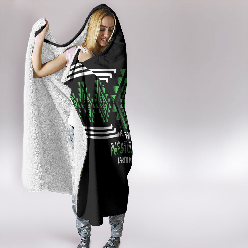 Aotearoa Atua Papatuanuku Hooded Blanket Maori Earth Mother Taniko Motifs LT14 - Polynesian Pride