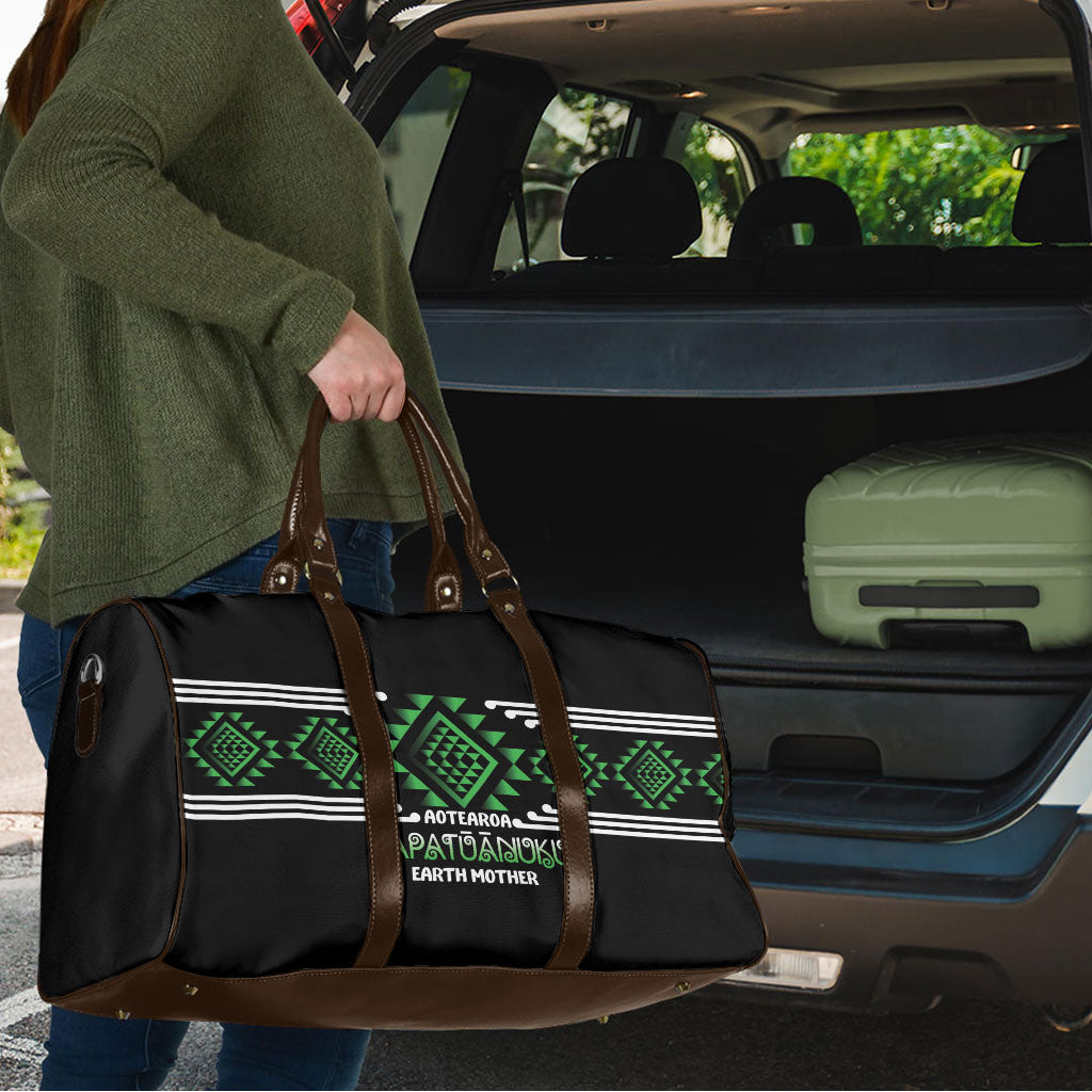 Aotearoa Atua Papatuanuku Travel Bag Maori Earth Mother Taniko Motifs LT14 - Polynesian Pride