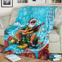 Hawaii Christmas Blanket Mele Kalikimaka Poinsettia Lei Polynesian - Blue