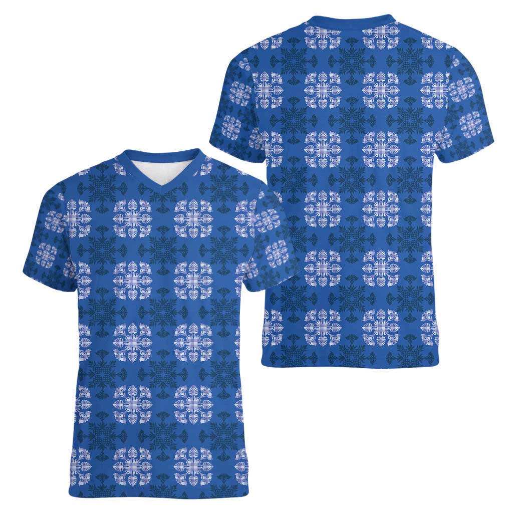 Royal Blue Hawaiian Quilt Women V-Neck T-Shirt Hawaii Pineapple Monstera Palaka Motifs - Polynesian Pride