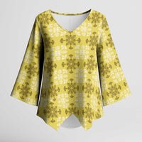 Yellow Hawaiian Quilt Kimono Sleeve Blouse Hawaii Pineapple Monstera Palaka Motifs - Polynesian Pride