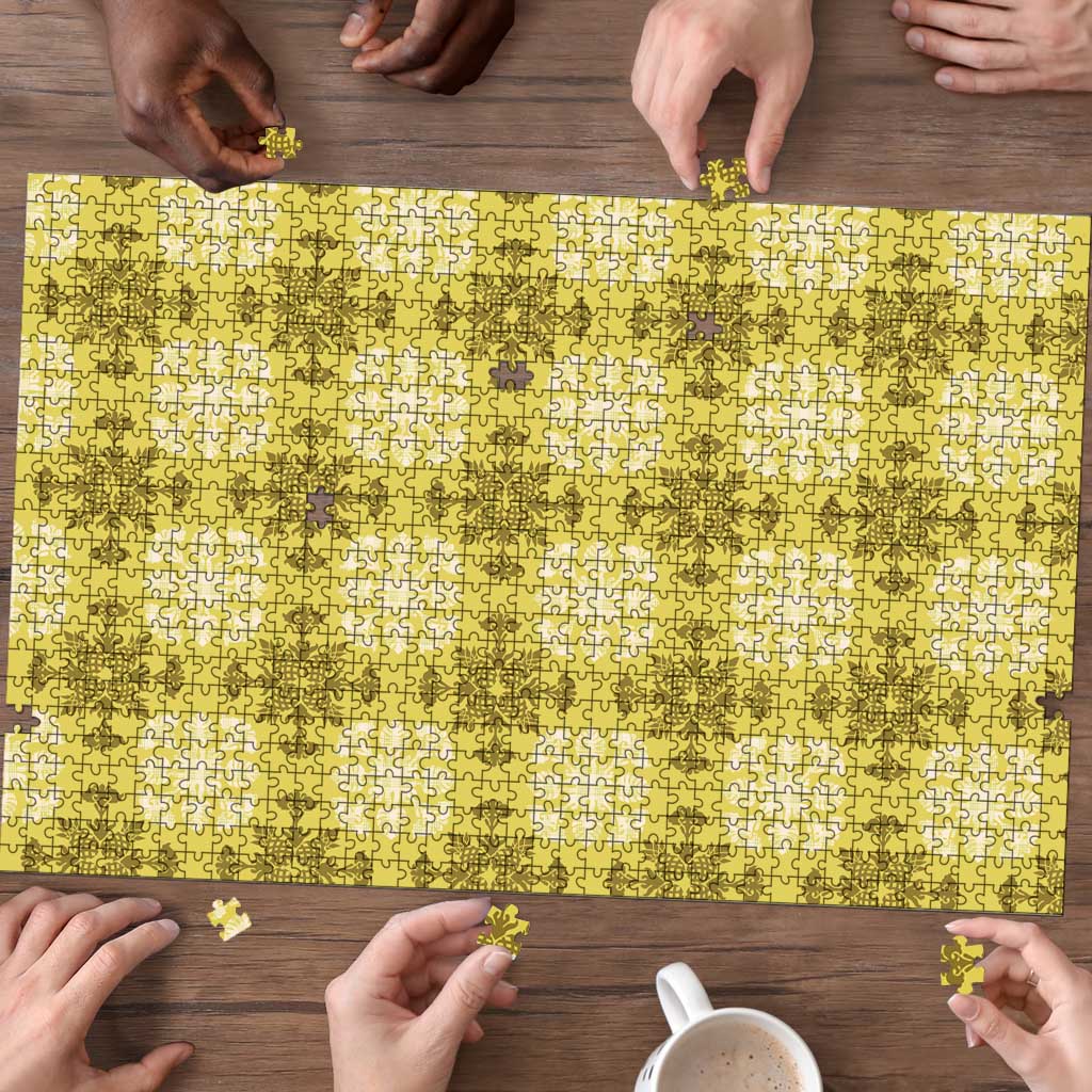 Yellow Hawaiian Quilt Puzzle Hawaii Pineapple Monstera Palaka Motifs - Polynesian Pride
