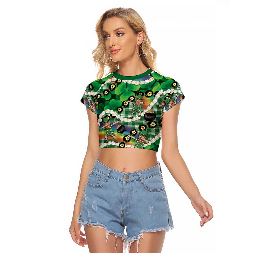 St Patrick's Day Palaka Hawaii Raglan Cropped T Shirt Kukui Nut Pikake Lei Shamrock Dabbing Leprechaun