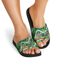 St Patrick's Day Palaka Hawaii Slide Sandals Kukui Nut Pikake Lei Shamrock Dabbing Leprechaun