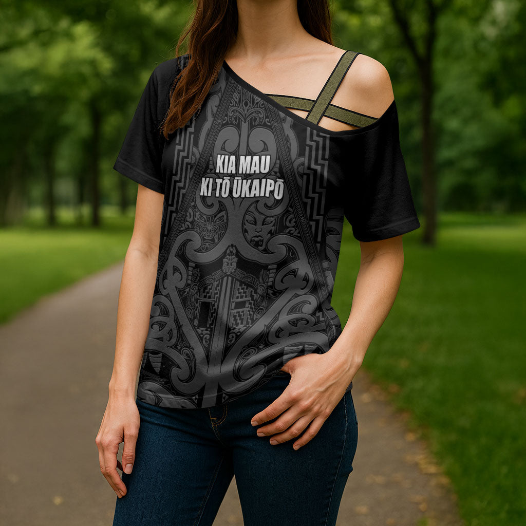 Maori Language Week Personalised Cross Shoulder Shirt Kia Mau Ki To Ukaipo Grey Color LT14 - Polynesian Pride