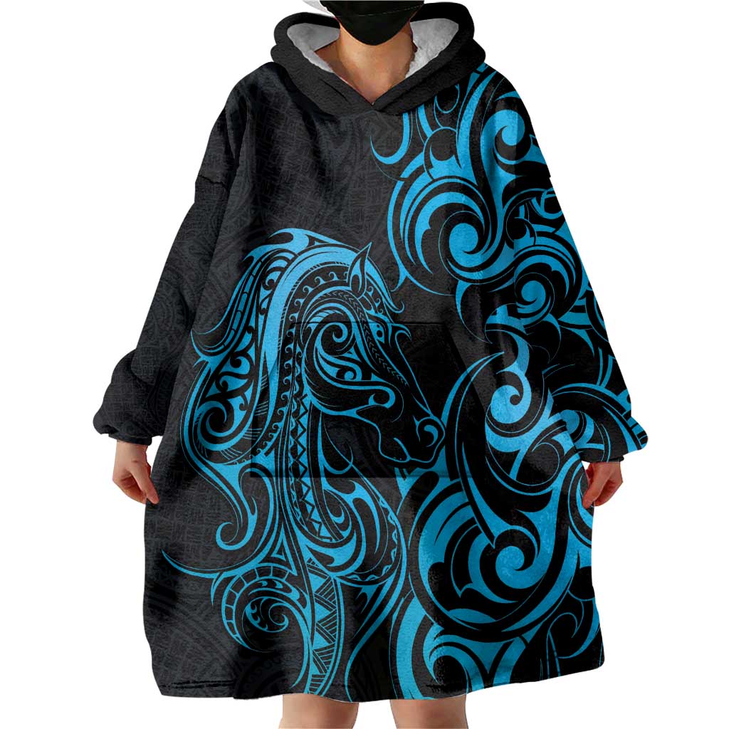 Blue Aoteara Horse Racing Wearable Blanket Hoodie NZ Maori Pattern