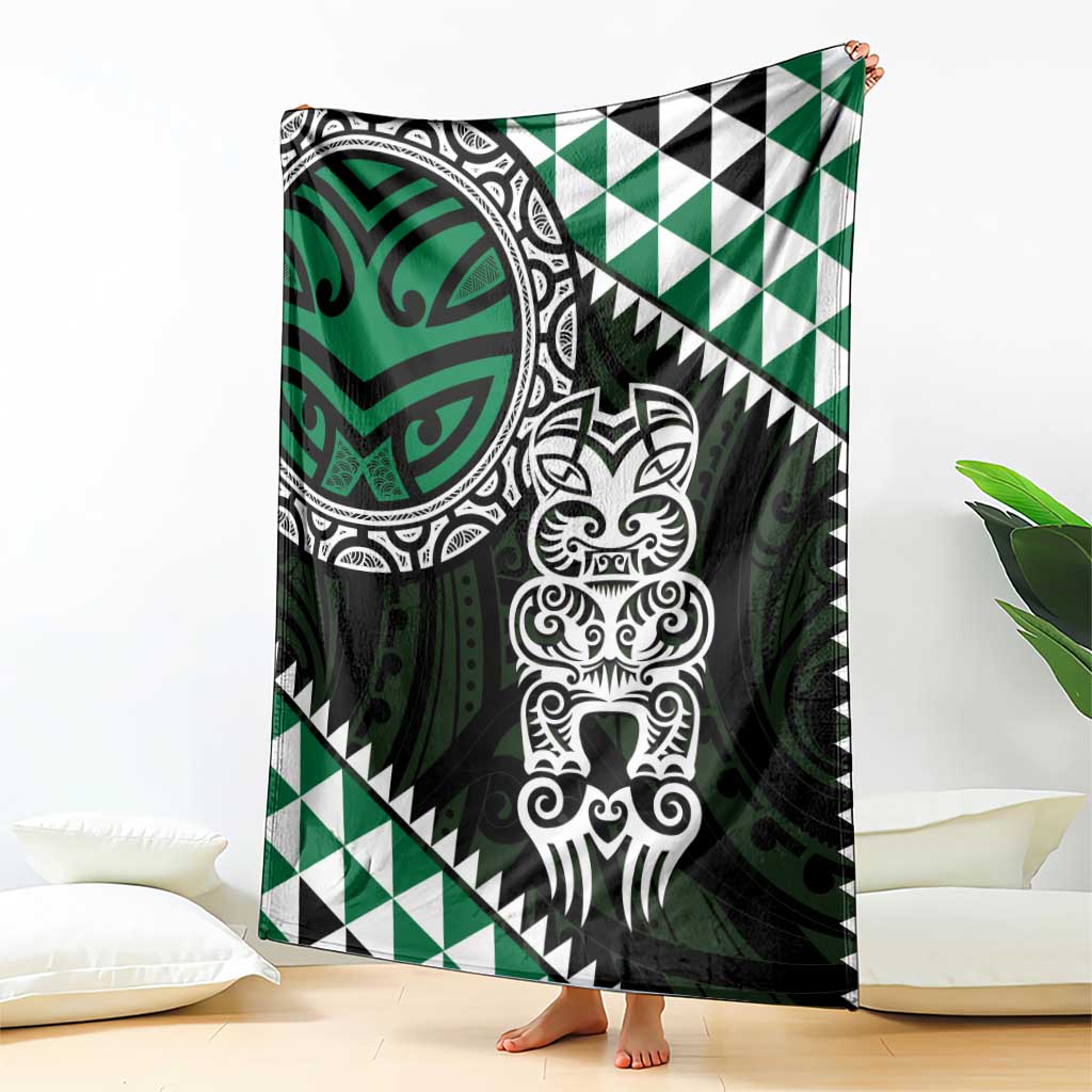 Green Aotearoa Niho Taniwha Blanket Maori Mythology Tooth - Taniko Motifs