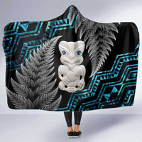 Aotearoa Taniko Paua Shell With Hei Tiki Hooded Blanket LT14 One Size Black - Polynesian Pride