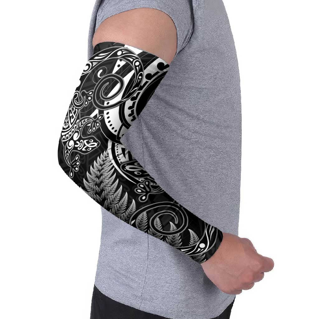 New Zealand Lizard Arm Sleeves Silver Fern Aotearoa Maori - Polynesian Pride