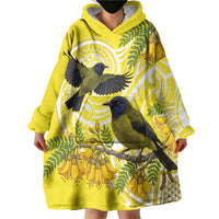 Bellbird New Zealand Wearable Blanket Hoodie Korimako Kowhai Maori Pattern