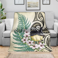 Endemic Tomtit New Zealand Blanket Miromiro Manuka Silver Fern Maori Pattern LT14 - Polynesian Pride
