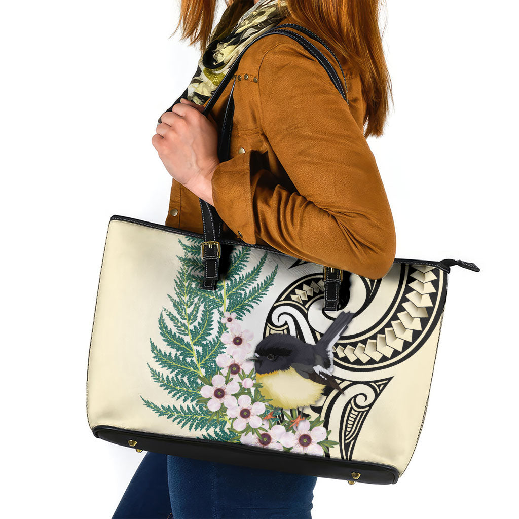 Endemic Tomtit New Zealand Leather Tote Bag Miromiro Manuka Silver Fern Maori Pattern LT14 Cream - Polynesian Pride