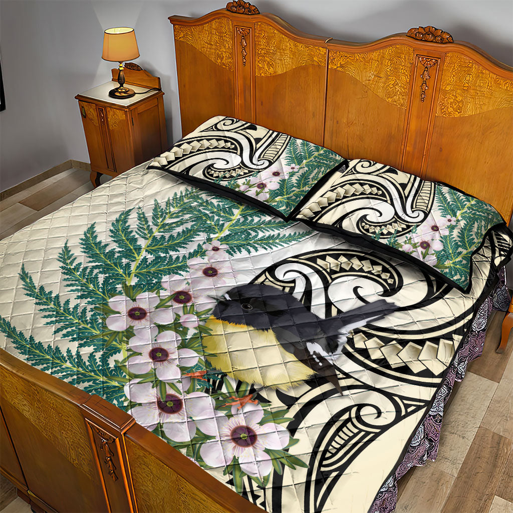 Endemic Tomtit New Zealand Quilt Bed Set Miromiro Manuka Silver Fern Maori Pattern