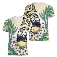 Endemic Tomtit New Zealand Women V-Neck T-Shirt Miromiro Manuka Silver Fern Maori Pattern