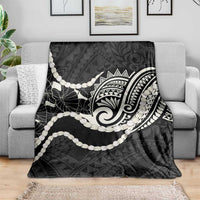 Aloha Hawaii Kalo Pikake Lei Blanket Chest Tattoo Black Hawaiian Pattern