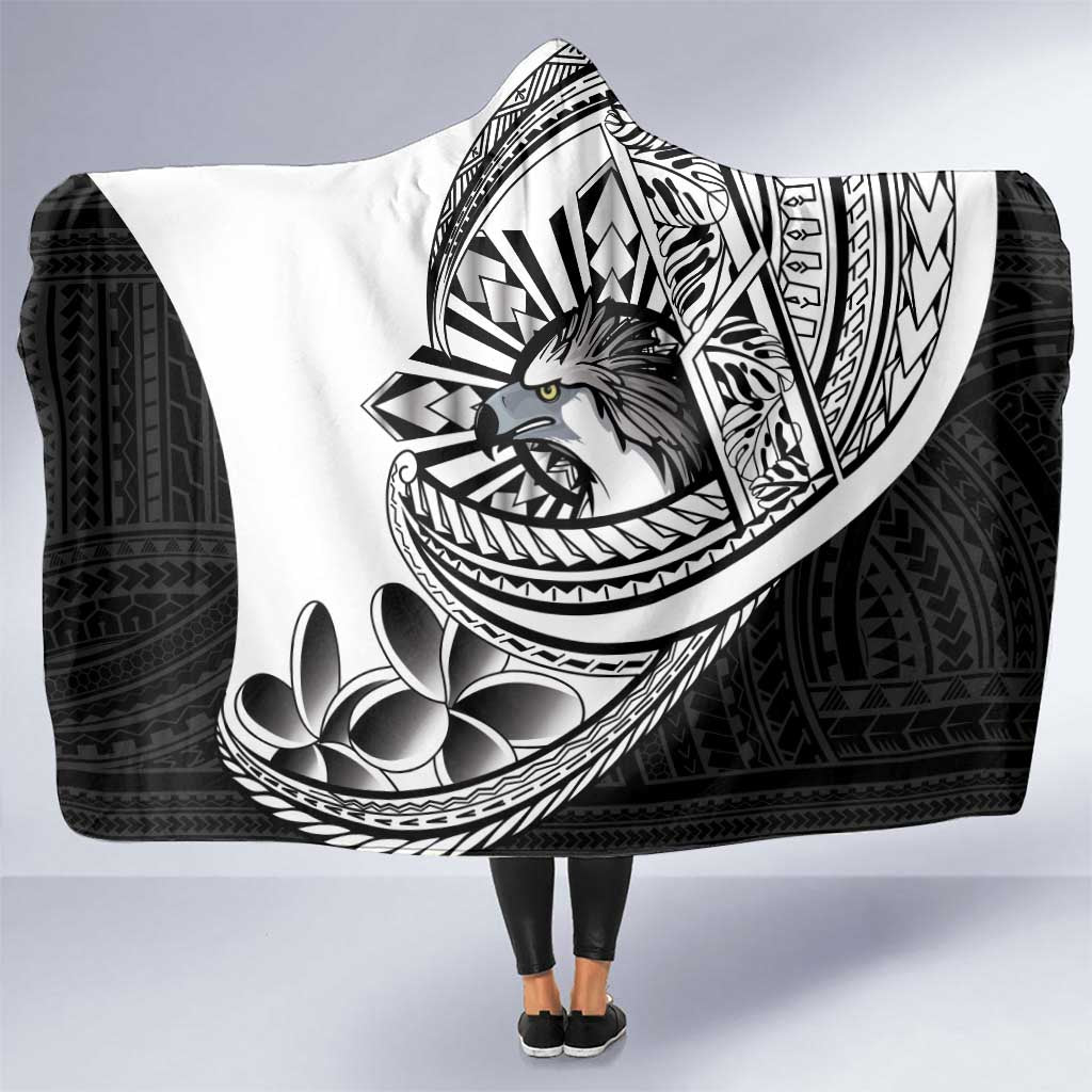 Philippines Eagle Sun Hooded Blanket Filipino Agila Polynesian Tattoo Black Color LT14 One Size Black - Polynesian Pride