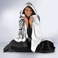Philippines Eagle Sun Hooded Blanket Filipino Agila Polynesian Tattoo Black Color LT14 - Polynesian Pride