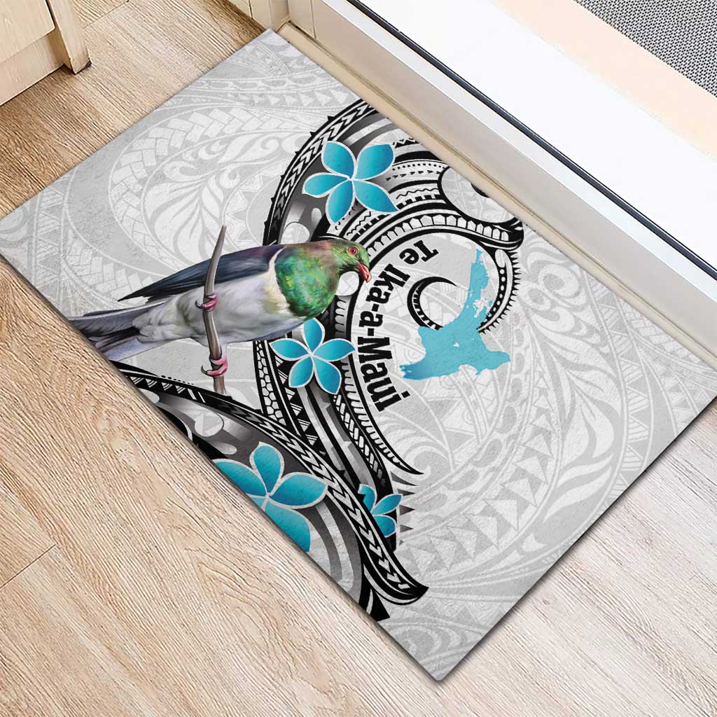 Aotearoa Te Ika-a-Maui Rubber Doormat South Island Kekeru Maori Koru