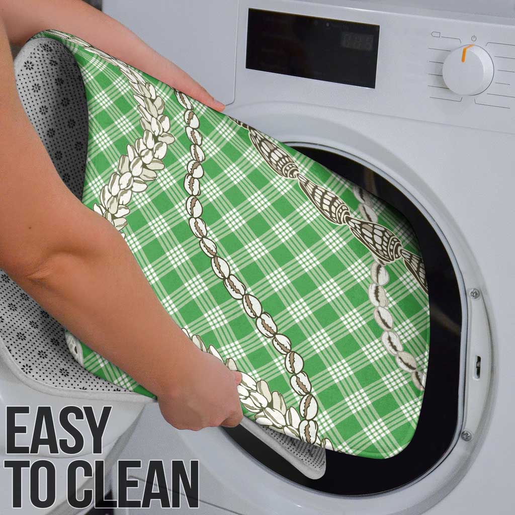 Green Aloha Hawaii Shell Lei Bathroom Set Palaka Hebrew Cone Honey Cowrie Elegant Curves - Polynesian Pride