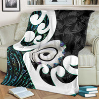 Aotearoa Koru Blanket Cyan Maori Paua Shell Mix Silver Fern