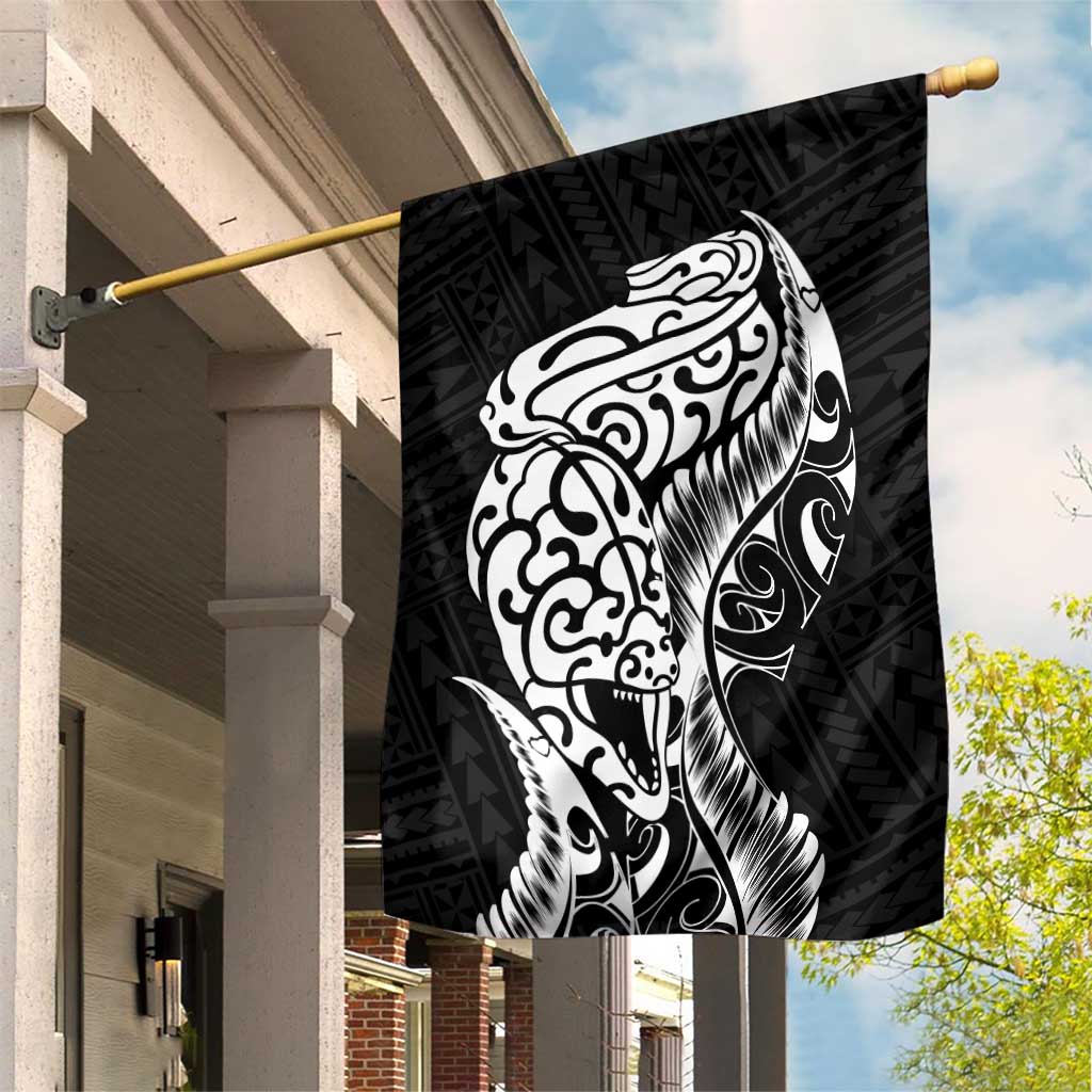 New Zealand Eel Garden Flag Tuna Aotearoa Maori Patten - Black LT14 House Flag Black - Polynesian Pride