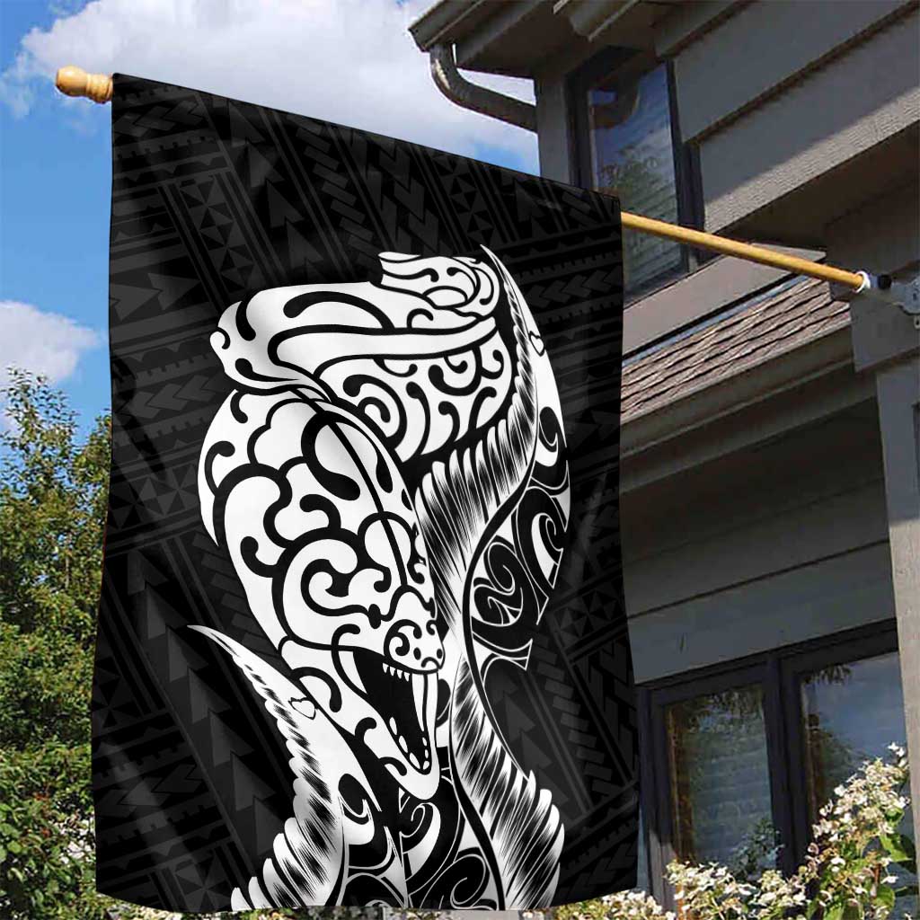 New Zealand Eel Garden Flag Tuna Aotearoa Maori Patten - Black LT14 - Polynesian Pride