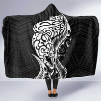 New Zealand Eel Hooded Blanket Tuna Aotearoa Maori Patten - Black LT14 One Size Black - Polynesian Pride