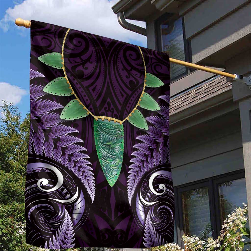 Aotearoa Pounamu Niho Garden Flag Silver Fern Mix Maori Pattern - Purple