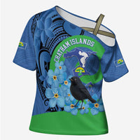 New Zealand Chatham Islands Cross Shoulder Shirt Wharekauri Forget Me Not With Black Robin - Polynesian Pride