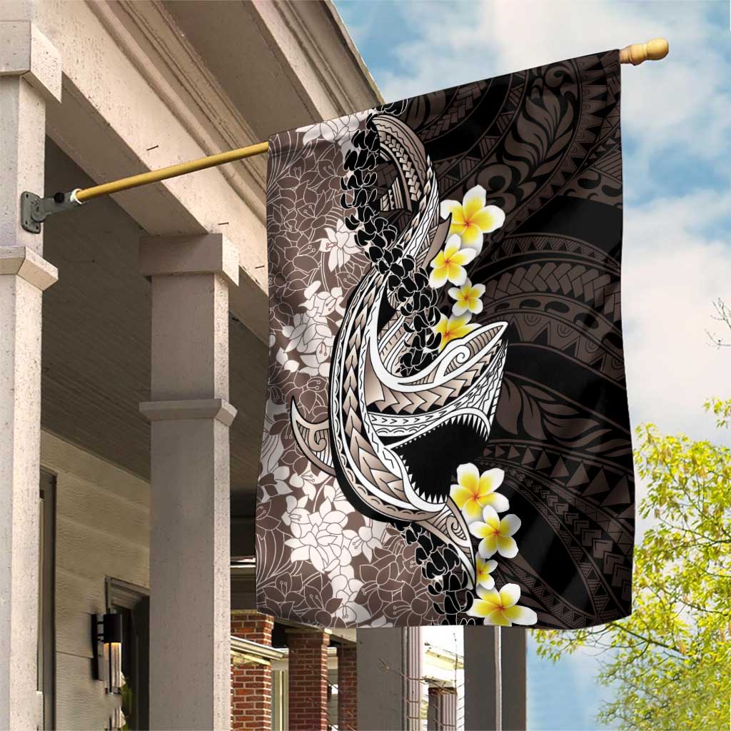 Brown and Black Hawaii Shark Tattoo Garden Flag Puakenikeni Lei Plumeria Polynesian Pattern - Polynesian Pride