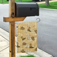 Yellow Palaka Hawaii Cowboy Garden Flag Puakenikeni Lei Paniolo Papale Seamless Vibes - Polynesian Pride