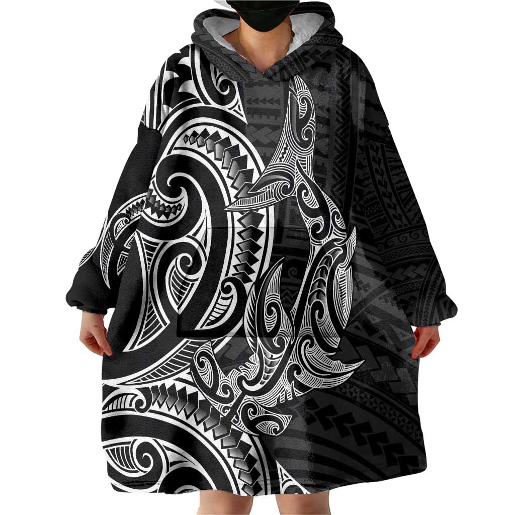 New Zealand Hammerhead Shark Wearable Blanket Hoodie Maori Haehae Mangopare Black - Polynesian Pride
