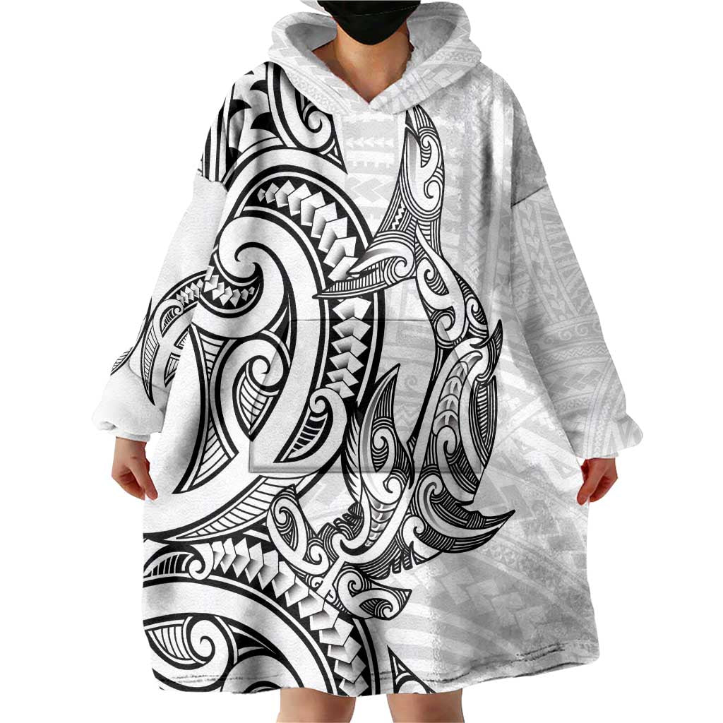New Zealand Hammerhead Shark Wearable Blanket Hoodie Maori Haehae Mangopare White - Polynesian Pride
