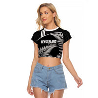 Custom New Zealand Silver Fern Petanque Raglan Cropped T Shirt Aotearoa Maori Pattern