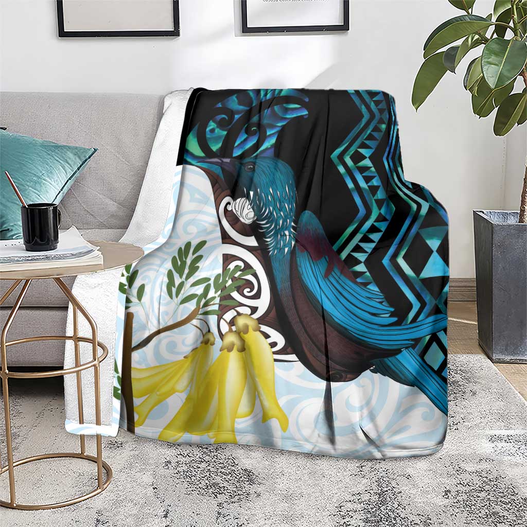New Zealand Silver Fern Tui Bird Blanket Maori Kowhai Paua Shell Taniko Motifs