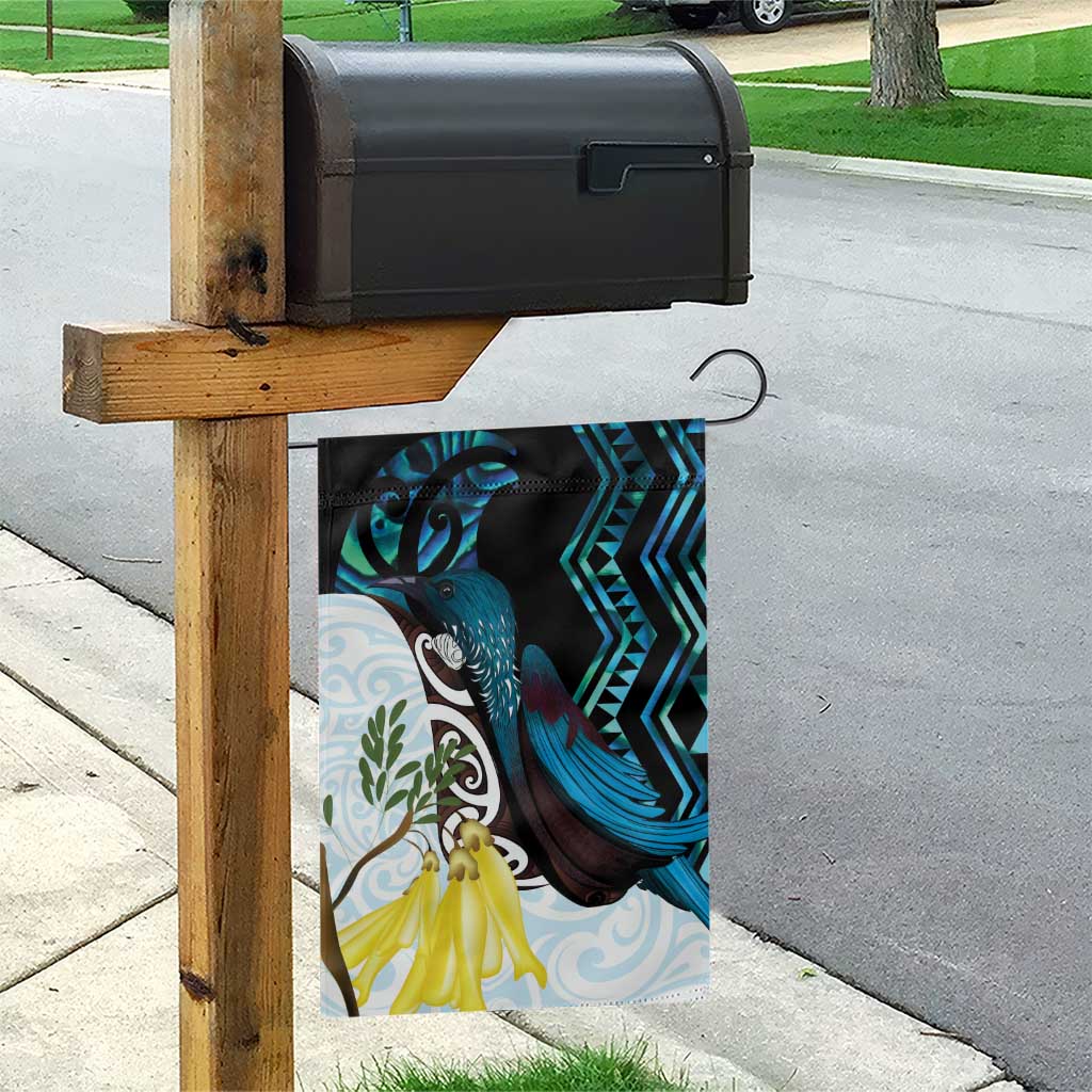 New Zealand Silver Fern Tui Bird Garden Flag Maori Kowhai Paua Shell Taniko Motifs