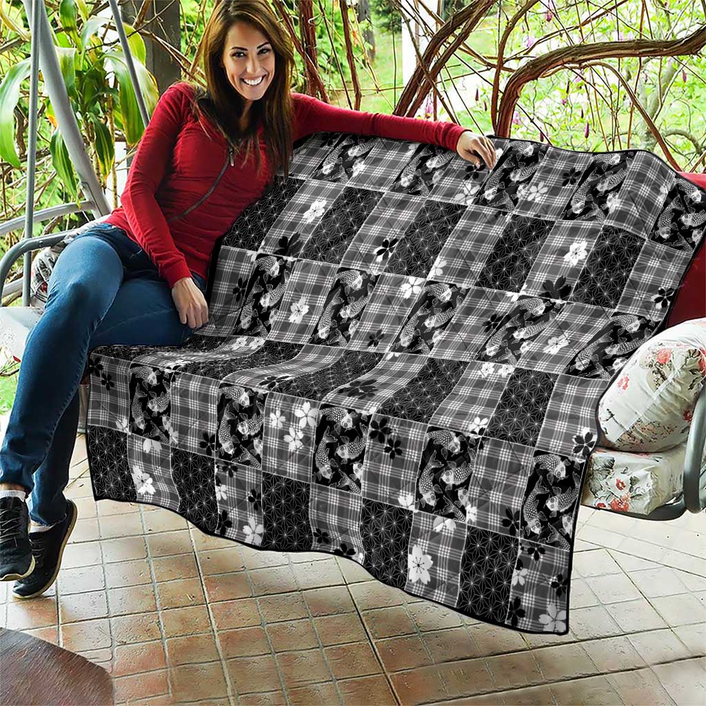 Black Palaka Japanese Patterns Quilt Koi Fish Asanoha Sakura Patchwork Stylized - Polynesian Pride